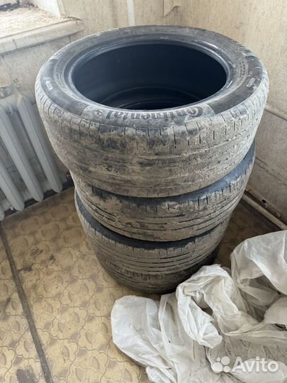 Continental ContiPremiumContact 5 215/55 R17