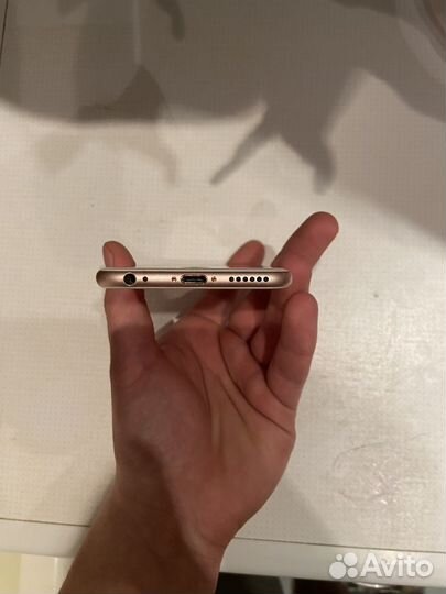 iPhone 6S, 32 ГБ