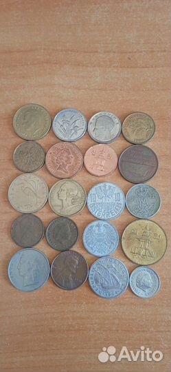 20 иностранных монет