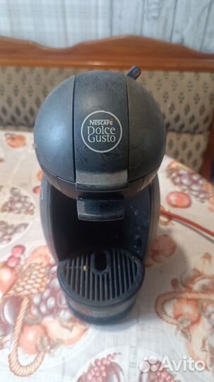 Капсульная кофемашина dolce gusto krups 100В