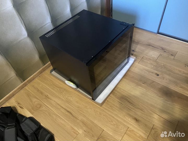 Винный шкаф caso wintSafe 18 EB Black