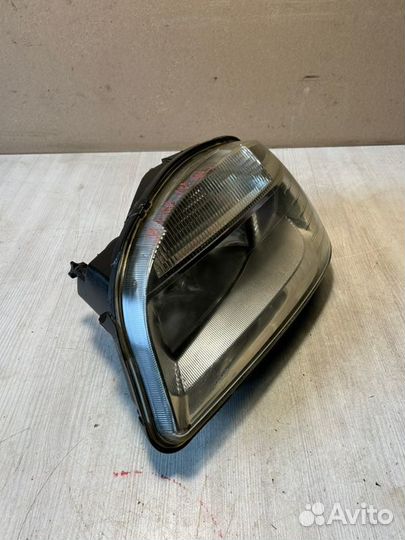 Фара передняя левая Chevrolet Niva