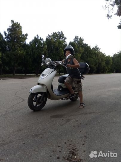 Скутер (мопед) ретро SYM Allo 50