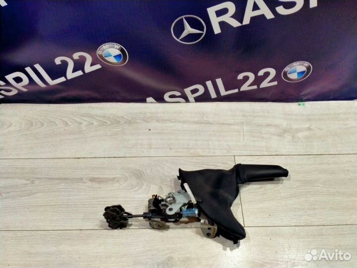 Ручка ручного тормоза Bmw X3 E83 M54B25 01/2006