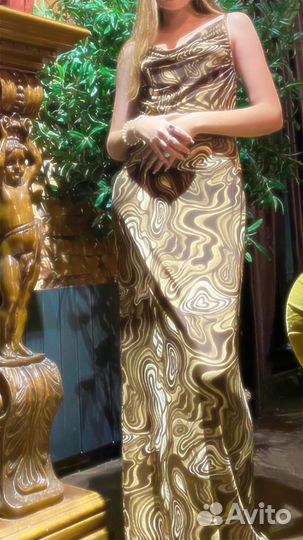 Вечернее платье в пол