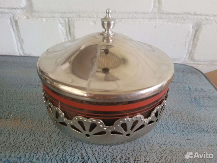 Конфетницы, стекло. Сахарница, керамика