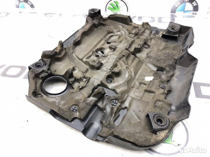Крышка двигателя декоративная Volkswagen Passat B8