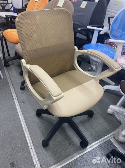 Кресло компьютерное Элегия M2