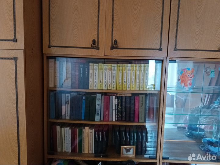 Мебельная стенка бу