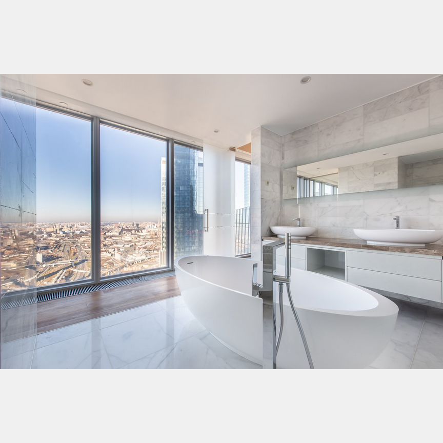 3-к. апартаменты, 175,4 м², 62/85 эт.