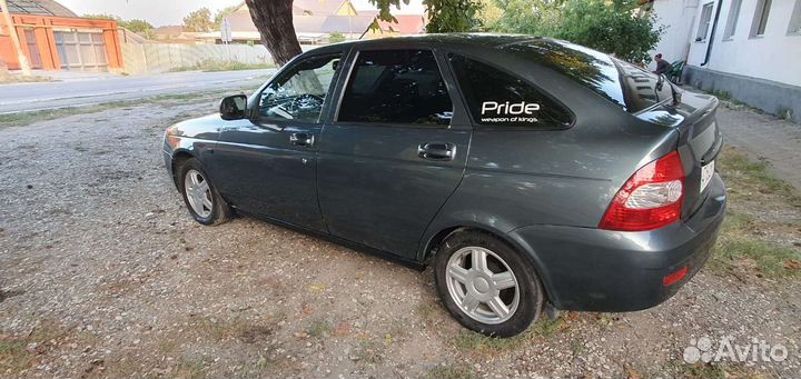 Запчасти на priora