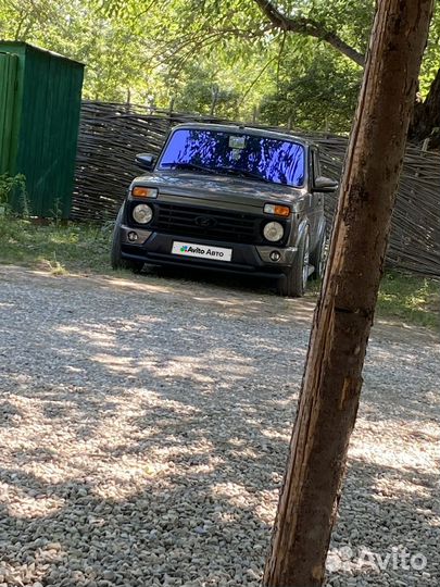 LADA 4x4 (Нива) 1.7 МТ, 2020, 20 000 км