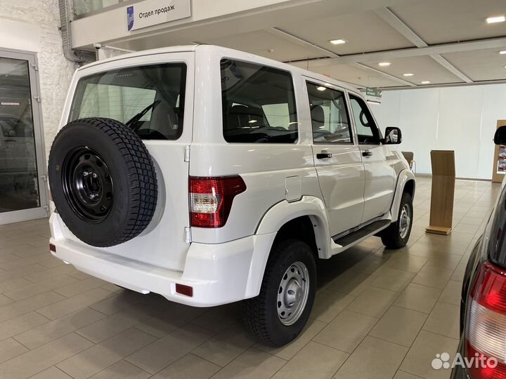 УАЗ Patriot 2.7 МТ, 2024