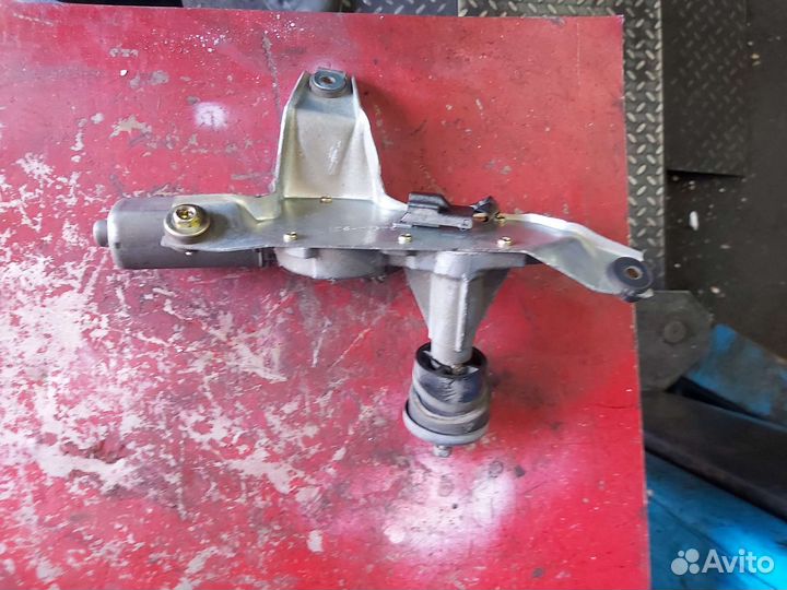 Моторчик задний для Mitsubishi Space Wagon N8,N9