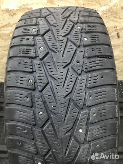 Nokian Tyres Hakkapeliitta 7 215/45 R17 91T