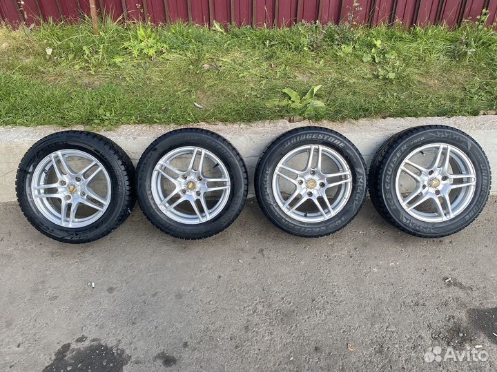 Bridgestone Ice Cruiser 7000 195/60 R15 88T