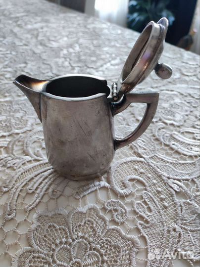 Серебряный чайник