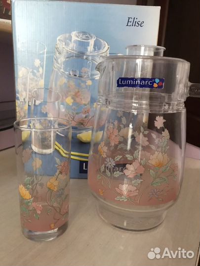 Стаканы и компотница