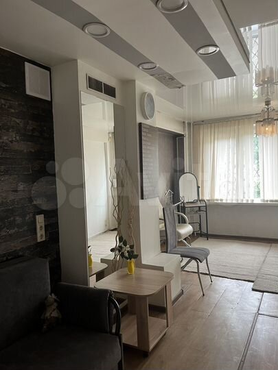 2-к. квартира, 51,5 м², 1/6 эт.