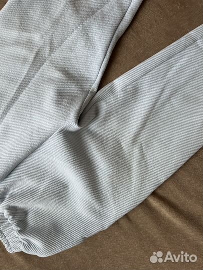 Костюм спортивный