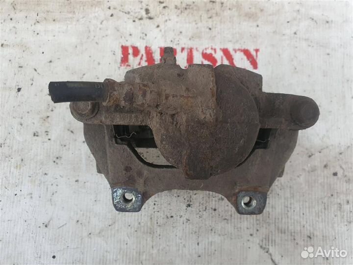 Суппорт передний левый Фиат Альбеа