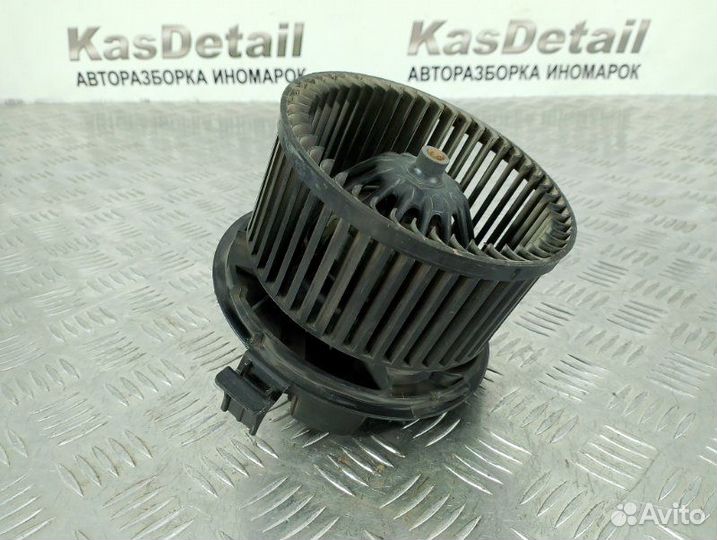 Мотор печки Nissan Note E11 CR14 2007