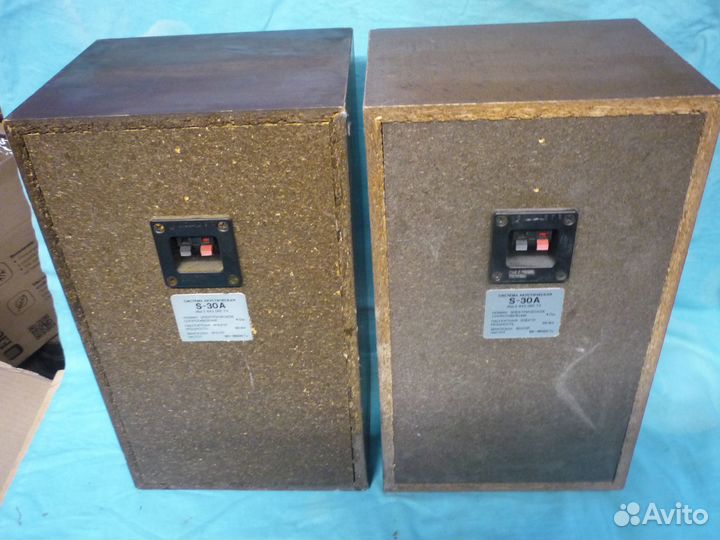 Полочные колонки 