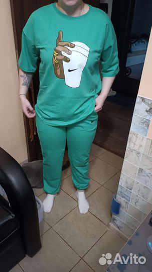 Костюм женский летний спортивный с футболкой 48р
