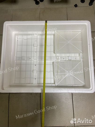 Инкубатор новый на 104 яйца