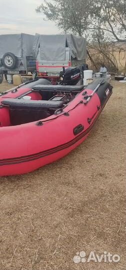 Лодка 380 Хантер