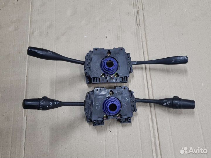 Подрулевой переключатель Nissan Almera N15