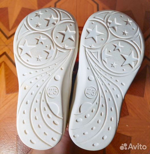 Сандалии для девочки 23 размер