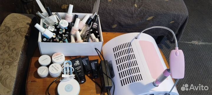 Все для наращивания ногтей и маникюра