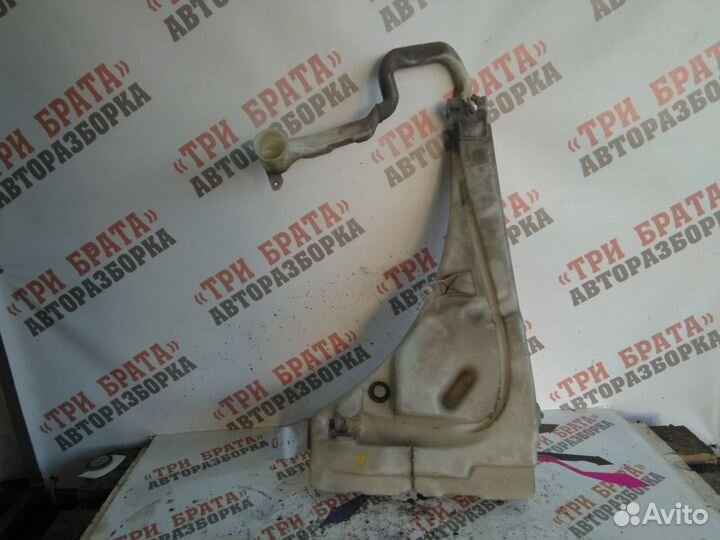 Фольксваген Туарег Бачок жидкости омывателя стекла