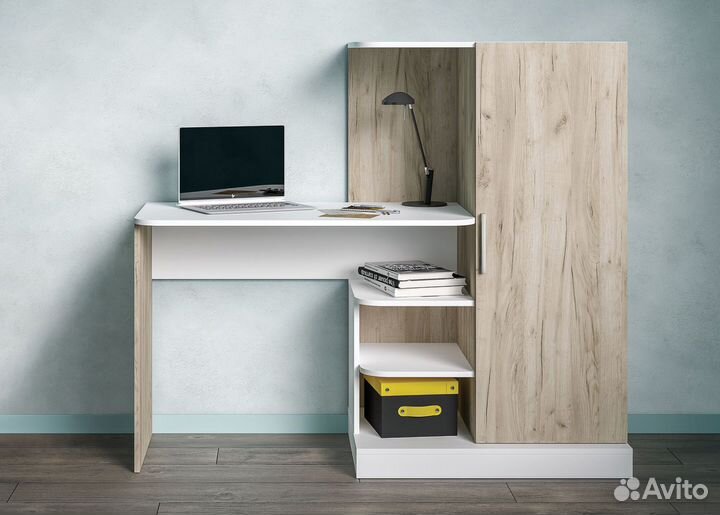 Письменный стол