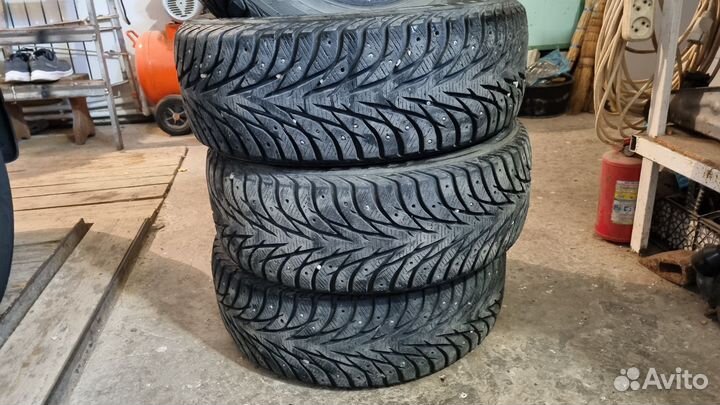 Yokohama Ice Guard IG65 205/55 R16 94