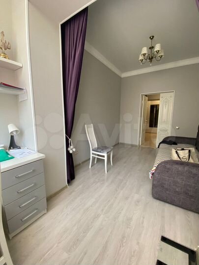 2-к. квартира, 60 м², 2/4 эт.