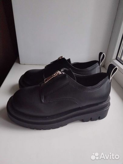 Полуботинки