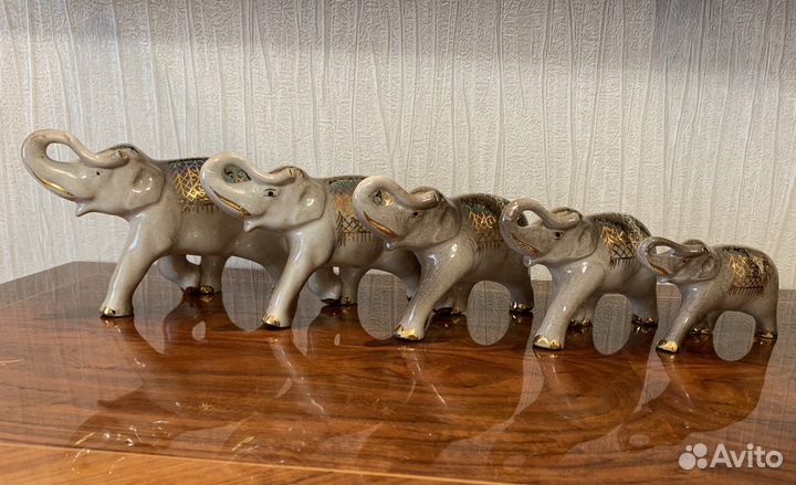 Набор слонов фарфоровый