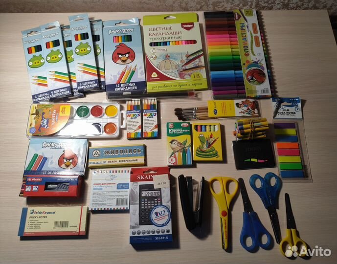 Цветные карандаши. Фломастеры