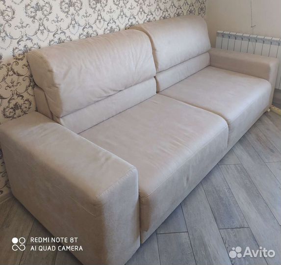 Диван-кровать из замши