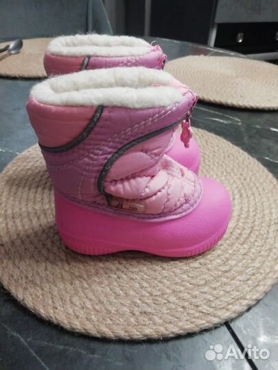 Сапожки для девочки