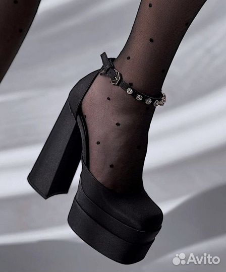 Каблуки versace