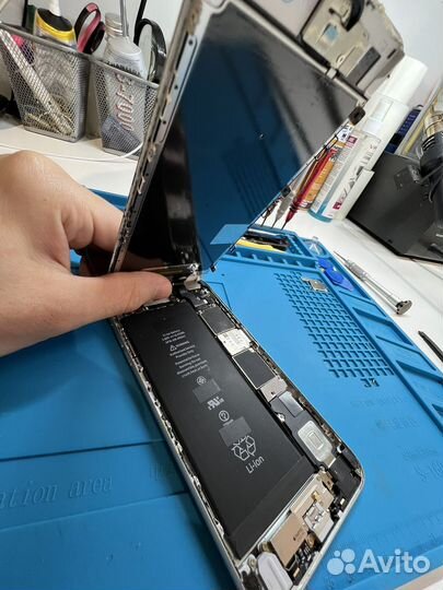 Ремонт телефонов iPhone