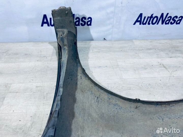 Крыло переднее правое Nissan Armada SUV VK56DE