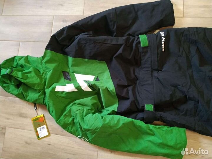 Горнолыжный комбинезон мужской р-р 56