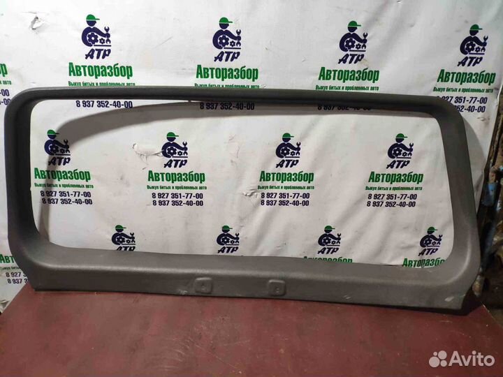 Рамка стекла багажника Mitsubishi Pajero 2