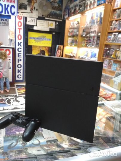 Playstation 4 1208A 500gb