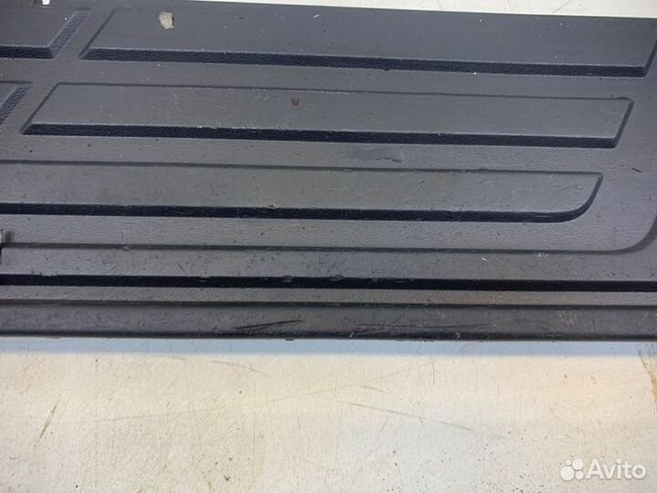 Накладка порога правая Toyota Land Cruiser Prado