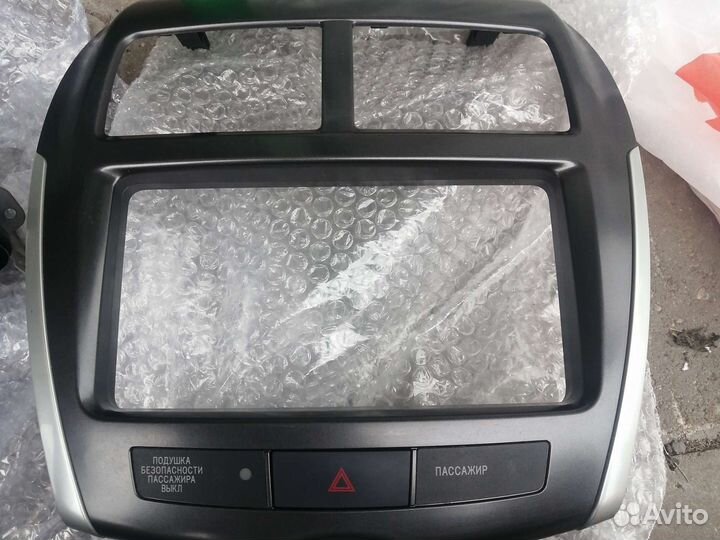 Магнитола на Митсубиши асх